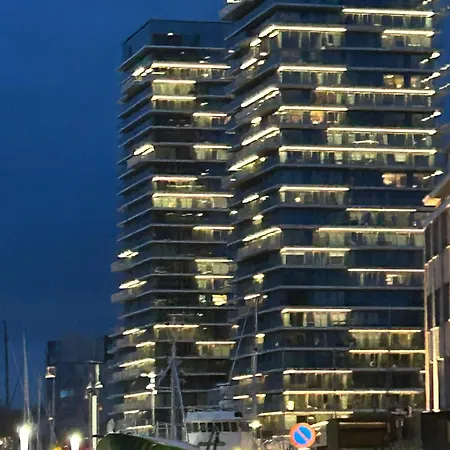 Daire Cloud9 Sky Dist - Lux Large Terrace, Marina & Sea View In Center *